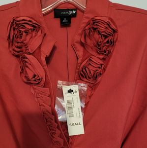NWT East 5th Shirt Womens Small Red Blouse Long Sleeve With Flowers & Ruffles